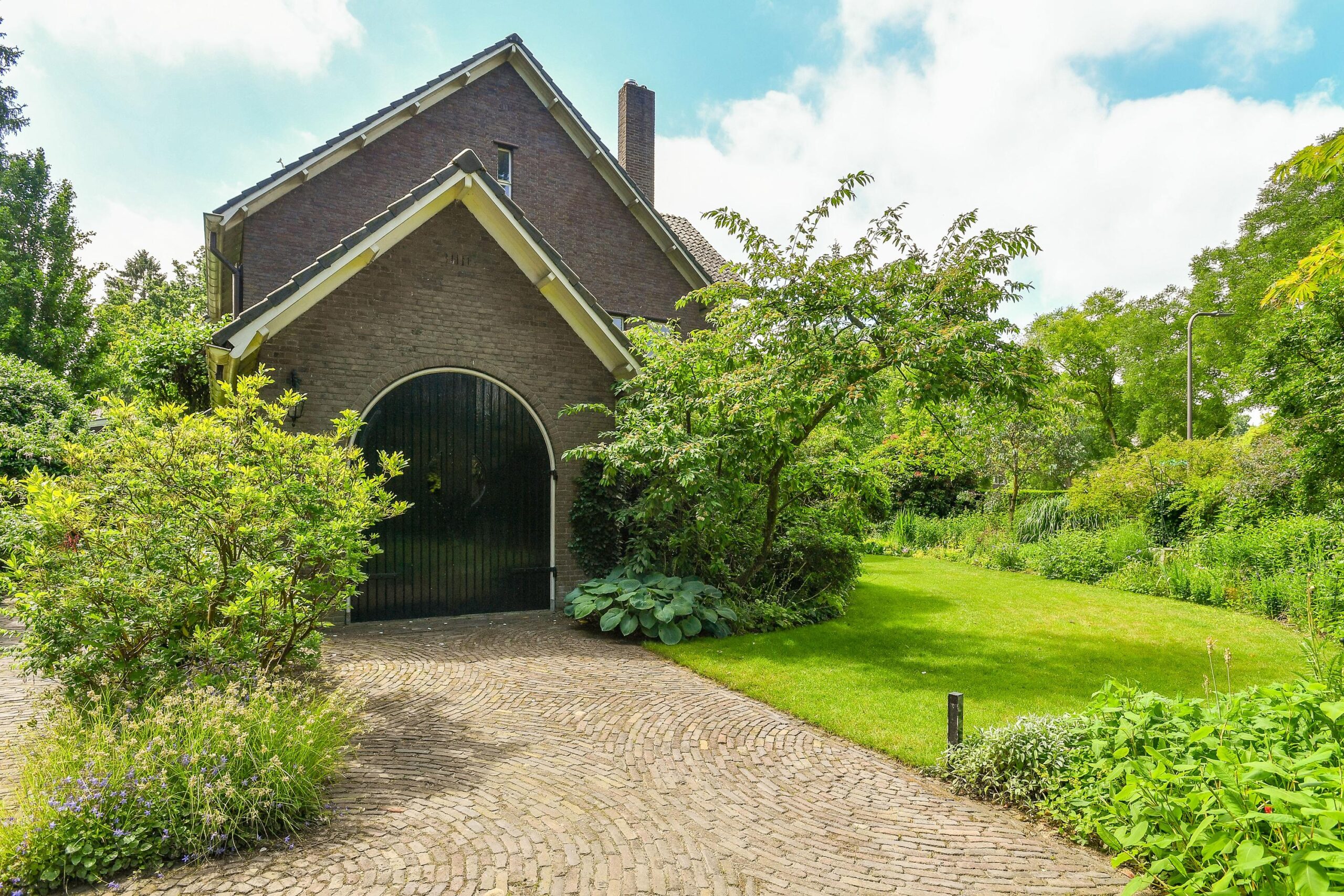 Vrijstaande woning te koop: Rembrandtlaan 7, Velp